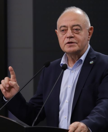 Атанас Атанасов: България живее във фиктивна демокрация