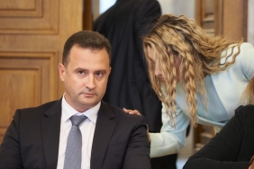 Бързи и яростни в НС: Особен управител ще може да продава активите на ''Лукойл''