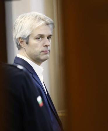 Варненският кмет се завръща на работа, ОИК трябва да реши днес.