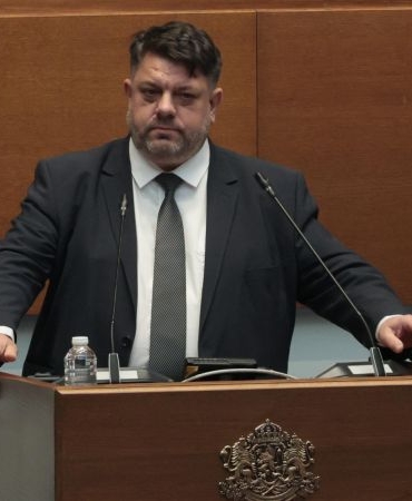 Зафиров: Бюджетът ограничава изпълнението на поети обещания към избирателите