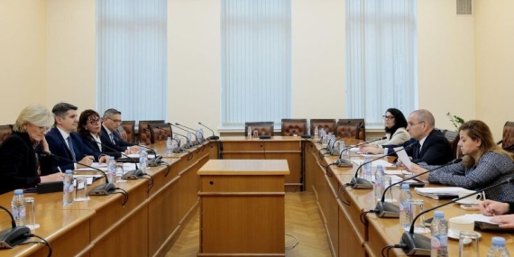 Караджов настоява: Летище София ще плаща пълни такси от 2026 г.