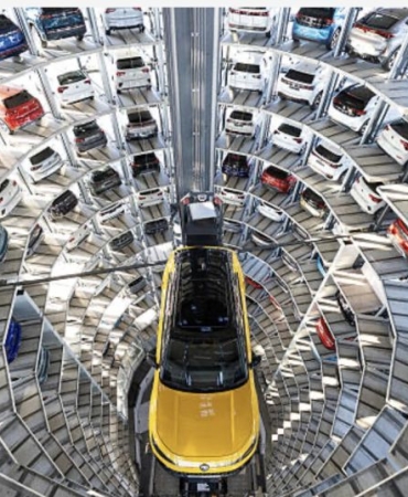 Критично състояние застрашава 8% от германските фирми, показва проучване.