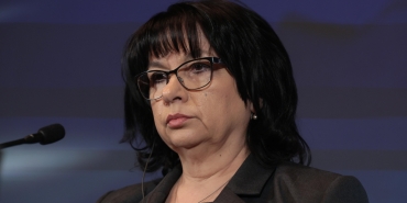 Министърът на финансите обмисля коледни добавки към пенсиите след предложение на Делян Пеевски.