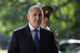 Радев подкрепи Петър Стоянов и Георги Първанов: Саркози да излезе от затвора