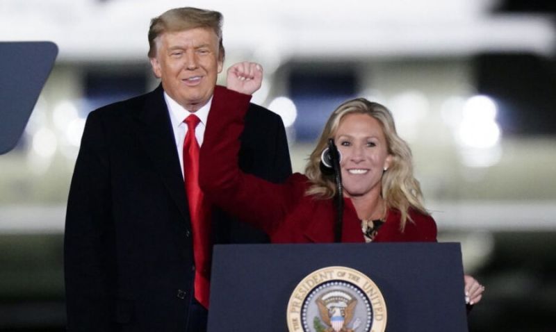 Разрив в редиците: Тръмп се скара с пламенна поддръжничка
