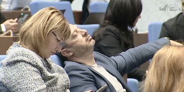 Разследване търси отговори: Кой от ВСС замесен в скандал в хотел „Берлин“ заради „Лукойл“ и какви са връзките с кабинета на Пеевски?