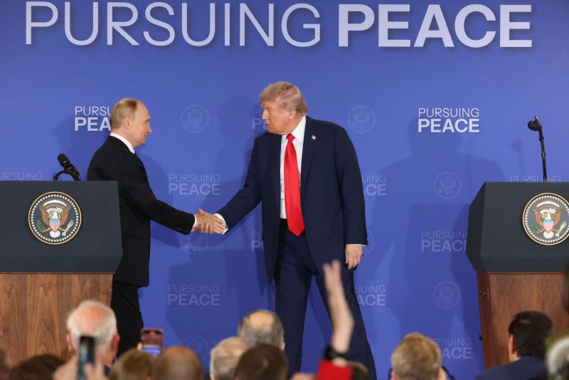 САЩ предлагат на Украйна споразумение за мир с отстъпки на територия и въоръжение, сочат данни.
