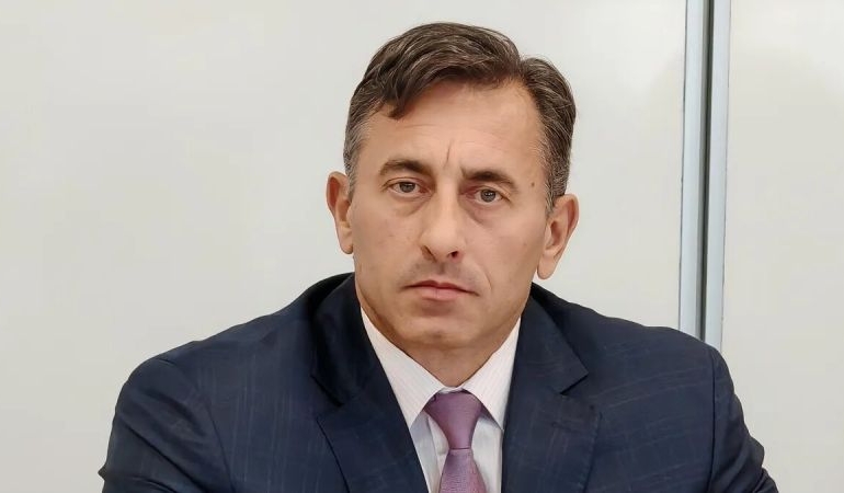 Спецов е предложен за особен управител на "Лукойл", решава правителството.