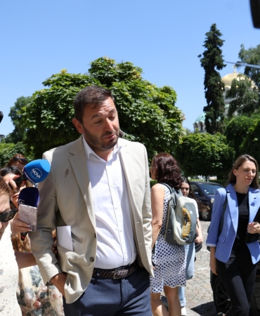 Съдът гледа делото срещу Никола Барбутов и още трима за повдигнати обвинения.