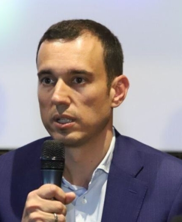 Терзиев отговори на Борисов: Цинизъм е да използваш детската болница за политически дивиденти