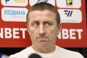 Треньор от Първа лига поставя под въпрос нуждата от ВАР, съдиите се събират на семинар по време на паузата
