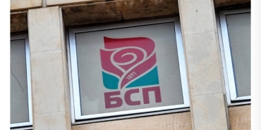 Screenshot_2025-12-13-14-51-40-799_com.opera.browser-edit