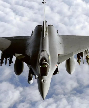 Зеленски инспектира завод за Rafale във Франция на фона на украинската криза (02.12.2025)