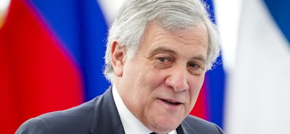 Италия променя курса си по отношение на Украйна.