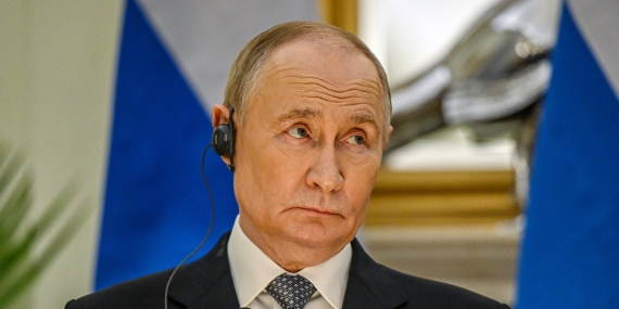 66b8728ee79becd8c795536d26f4f11a-445503640