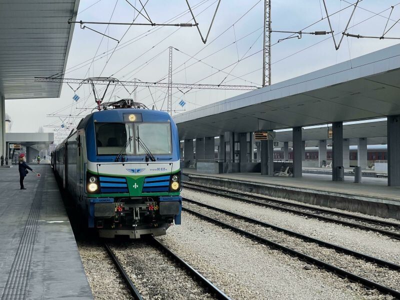 : БДЖ осигурява допълнителен транспорт за фестивала 