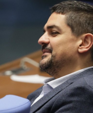 d5b909568b7dc5eeeb604515d21ceb82-0cff0262-25c3-4cf7-9378-b791a11f1851